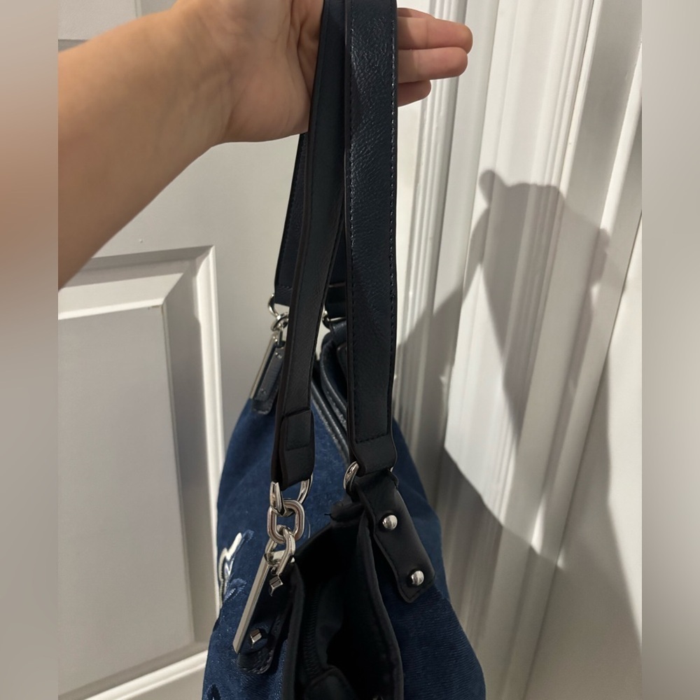 🍎🍎SOLD🍎🍎Y2K Denim Embroidered Floral Shoulder Bag Boho 2000s Blue Jean Purse - Picture 5 of 7